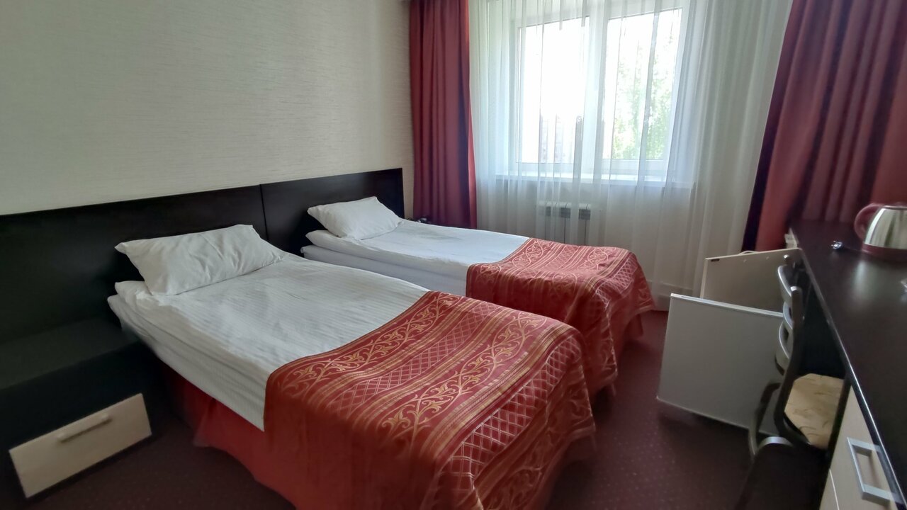 Гостиница Десна Брянск-98