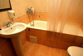 Гостиница Десна Брянск БОЛЬШОЙ (семейный) DBL-1