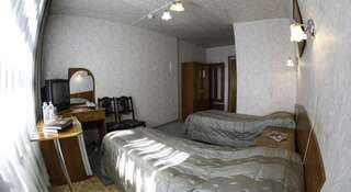 Гостиница  Десна Брянск Двухместный Бюджет с 2 отдельными кроватями-4